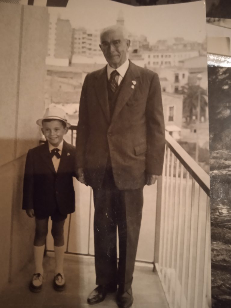 Mi abuelo y yo en 1962